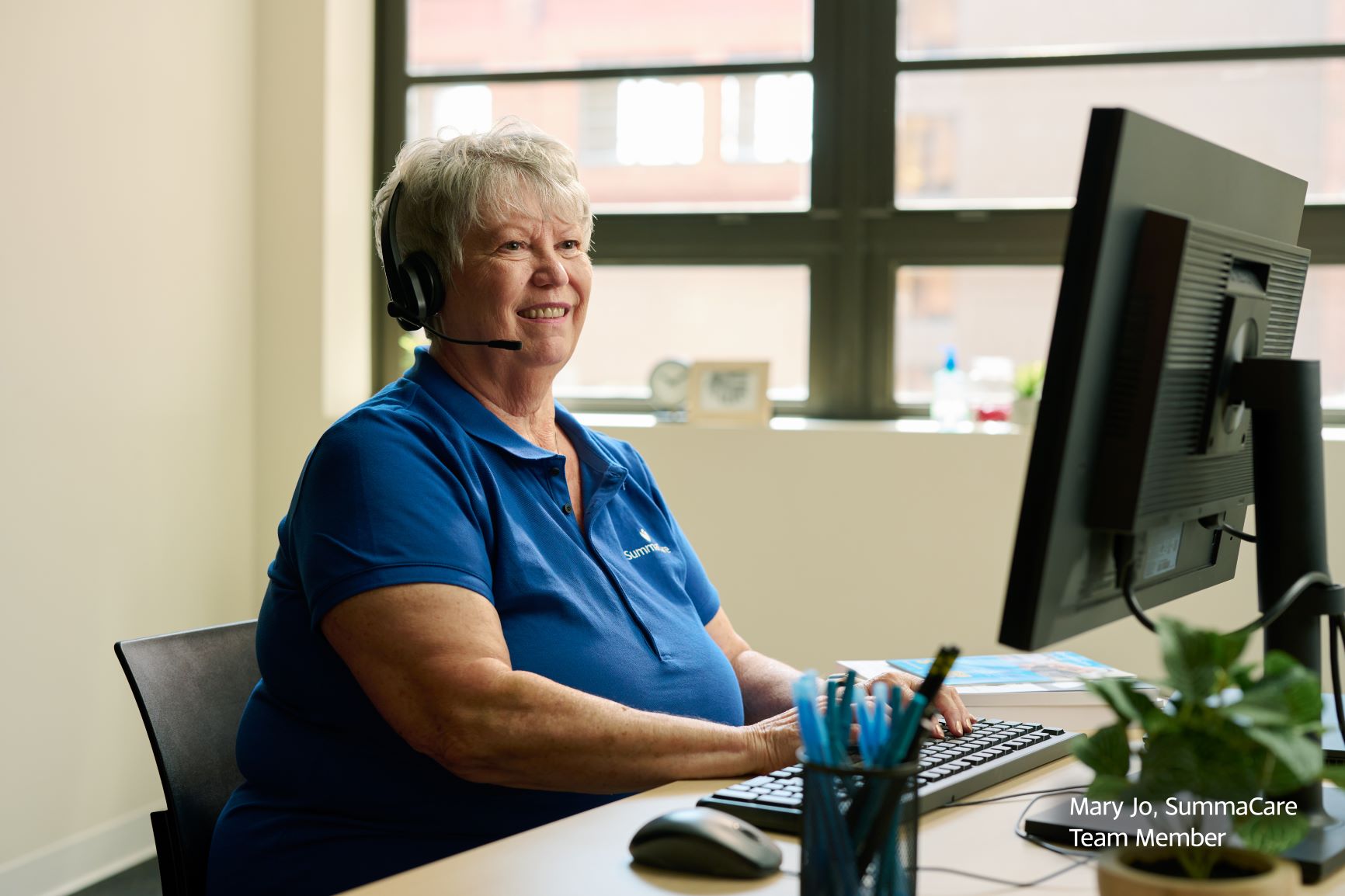 MaryJo Customer Service Member